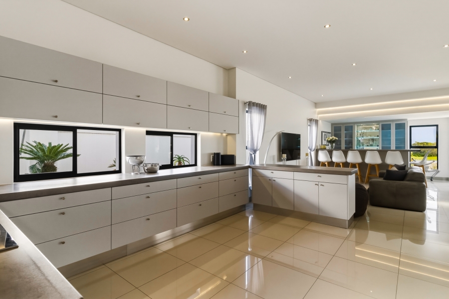3 Bedroom Property for Sale in Croydon Vineyard Estate Western Cape